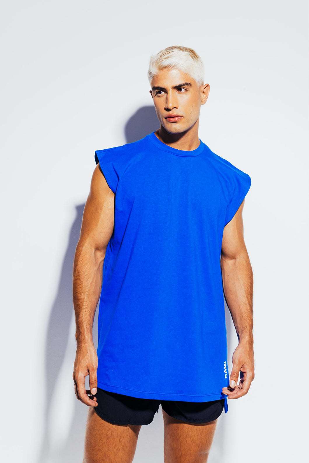 BLUE SLEEVELESS LONG T-SHIRT