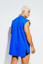 Load image into Gallery viewer, BLUE SLEEVELESS LONG T-SHIRT
